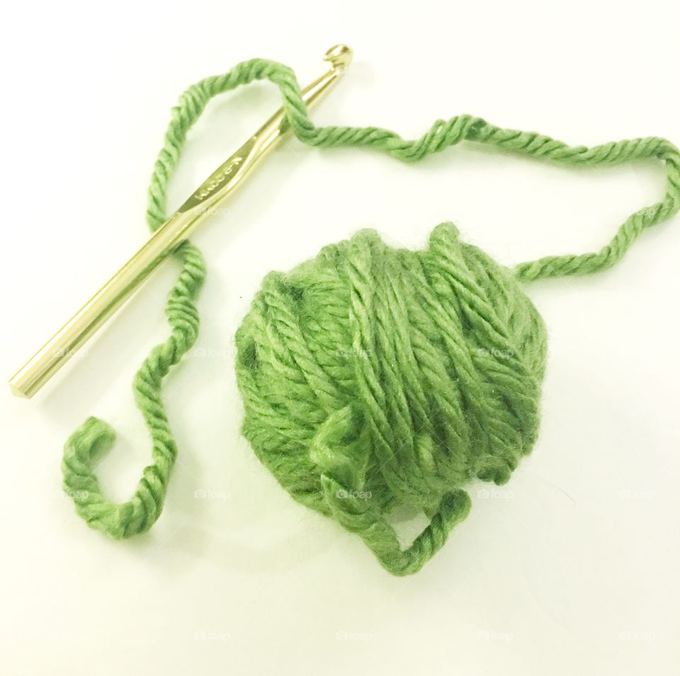 Close-up of green yarn