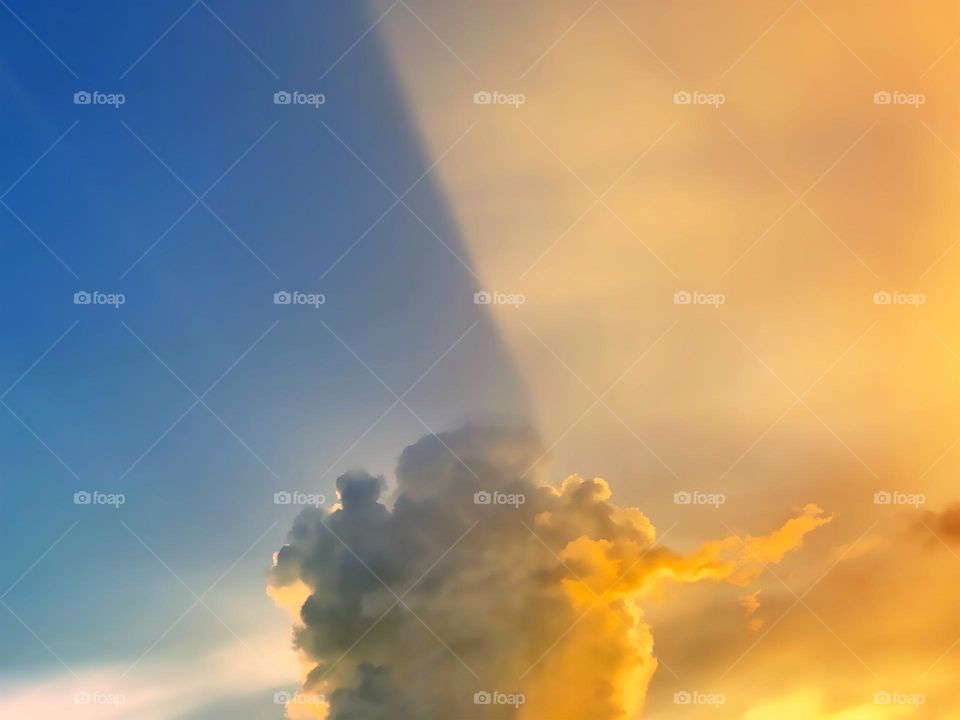 Unique sunset cloud scape.