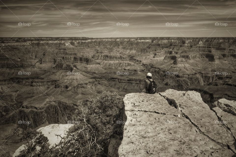 Contemplate Grand Canyon 