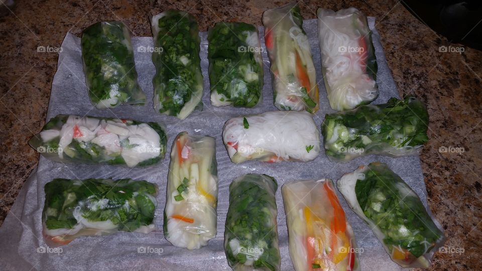 spring rolls with crab and shrimp