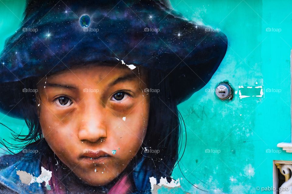 I like to walk when I travel, an added bonus is bumping into cool street art