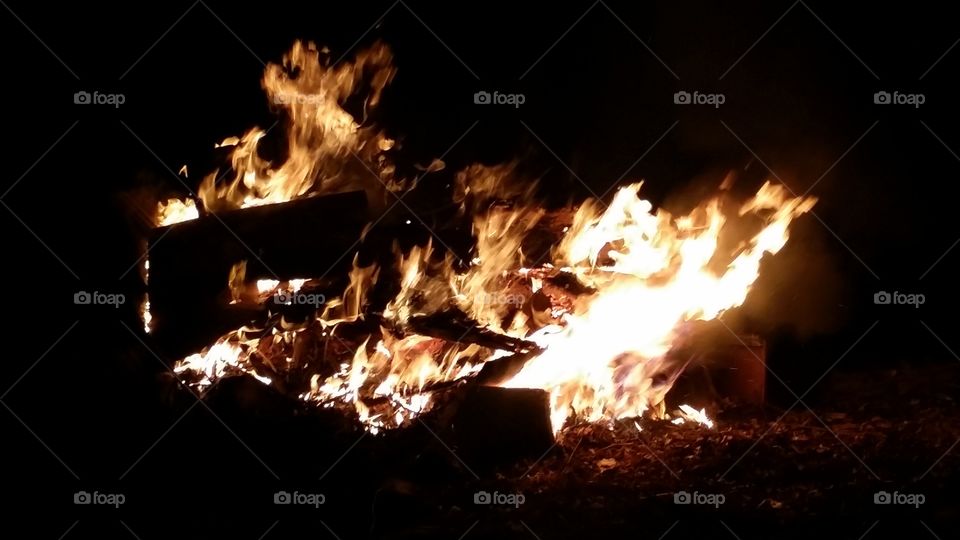 fire , wood , outdoors