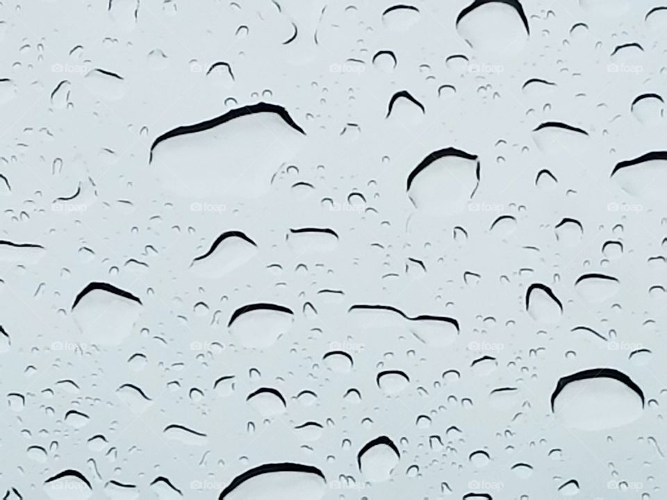 Giant raindrops