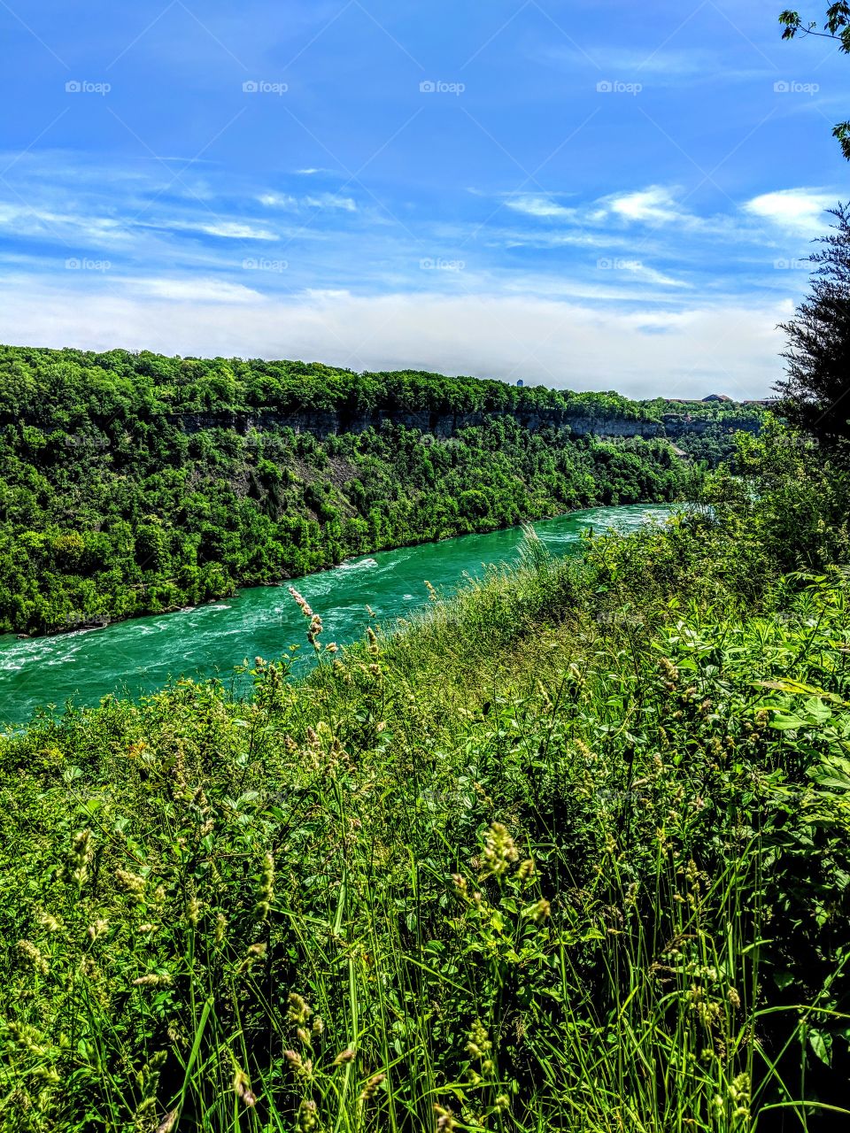 River in Niagara falls