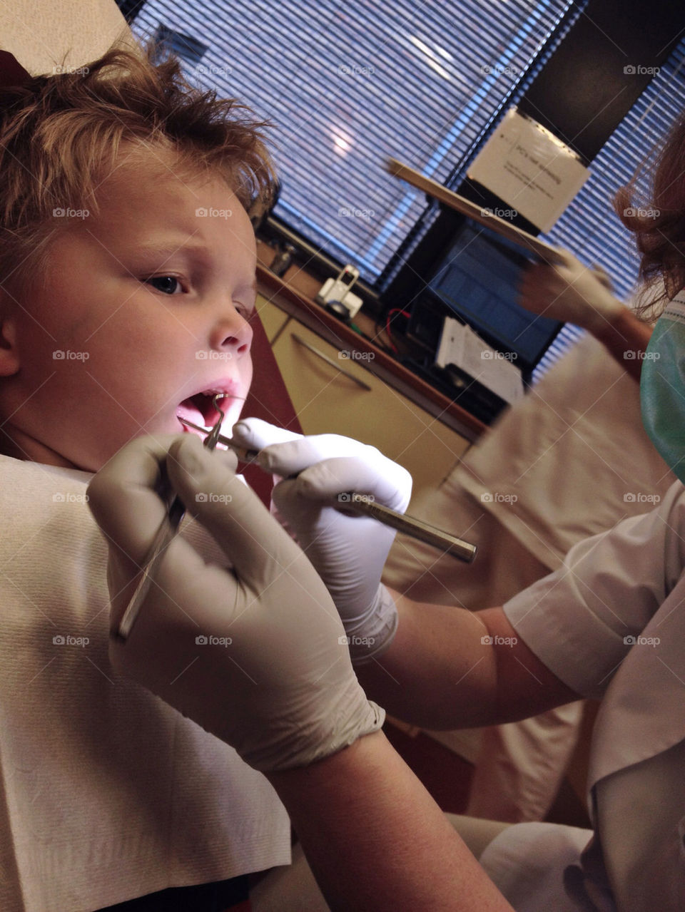 kid boy dentist first by marcografo