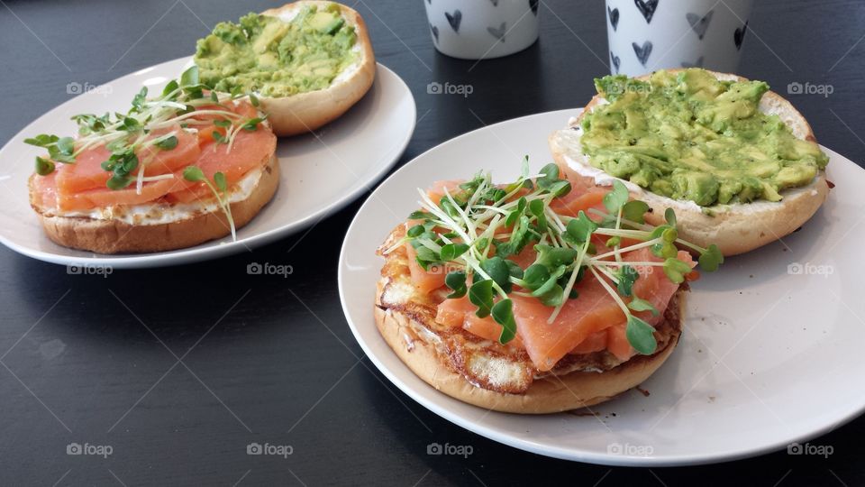 smoked salmon bagels