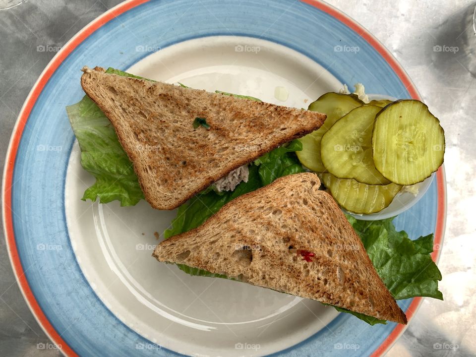 A Healthy food is a Happy stomach. Tuna sandwich is very good to our body. With coleslaw. 