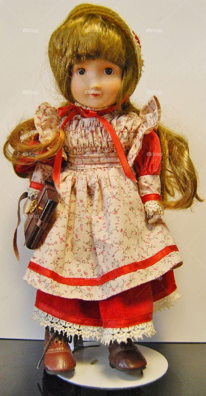 Holly Hobbie China Doll