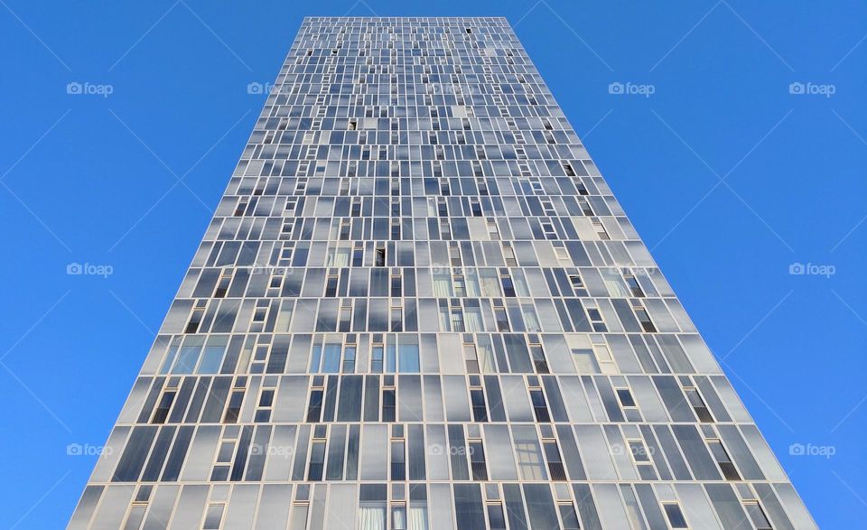 Architecture 🏢 Building 🏢 Windows 🪟 Skyscraper🏢 Blue sky 🩵