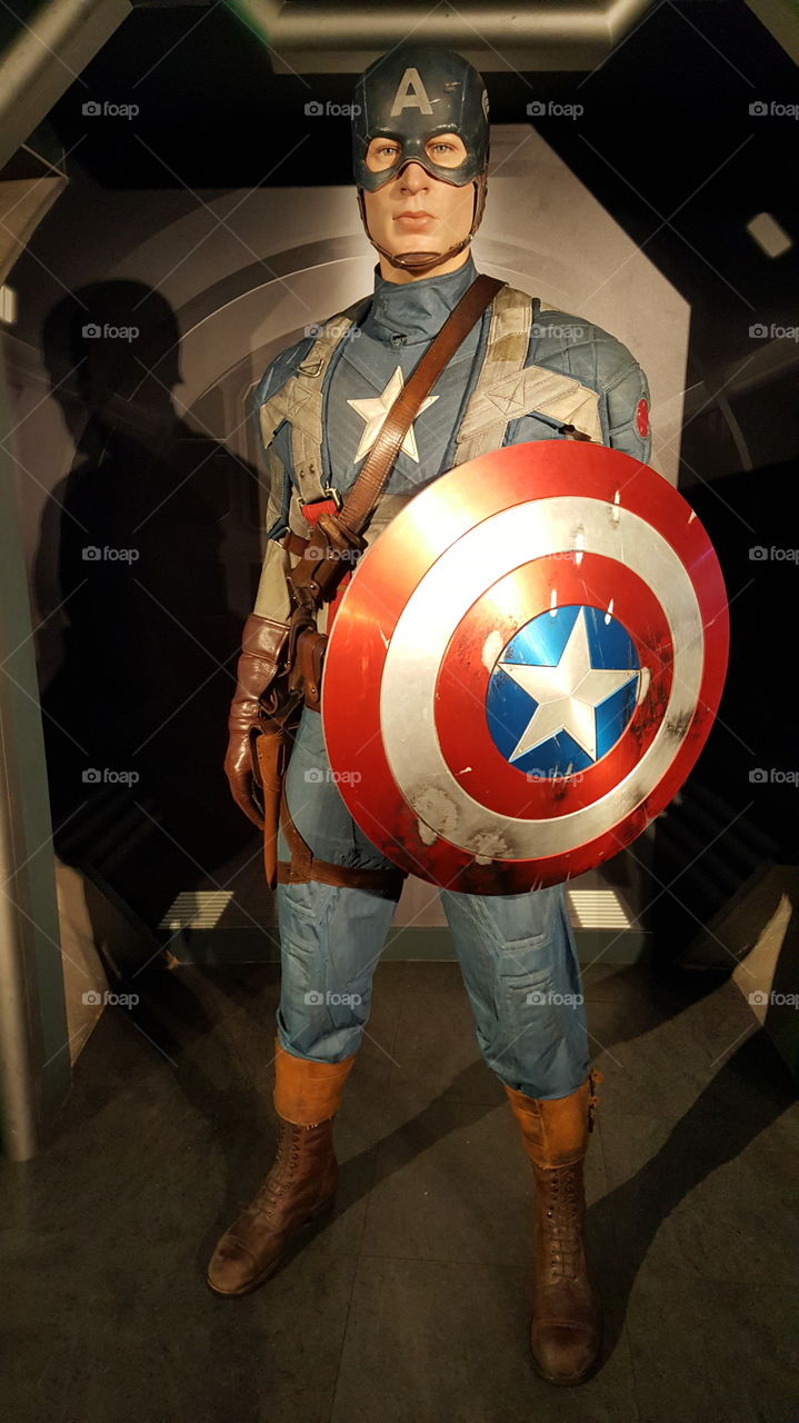 Chris Evans as Captain America, Madame Tussauds wax museum