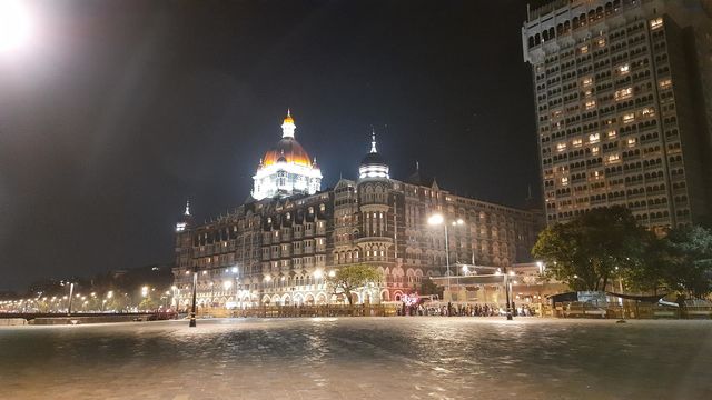 Beautiful Picture of Taj Hotel in Mumbai, Best photo of India. Mobile photography, Original Content.
