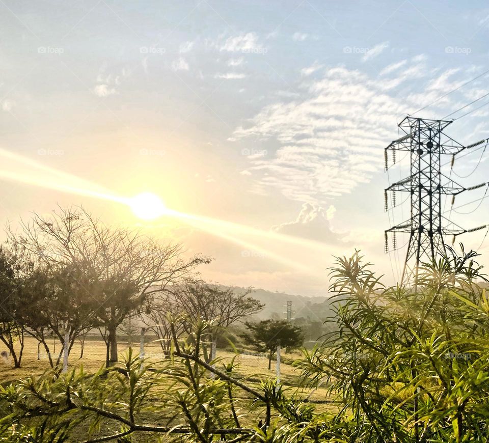 🌇🇺🇸 An extremely beautiful sunset in Jundiaí, interior of Brazil. Cheer the nature! / 🇧🇷 Um entardecer extremamente bonito em Jundiaí, interior do Brasil. Viva a natureza! 
