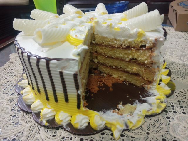 white cake