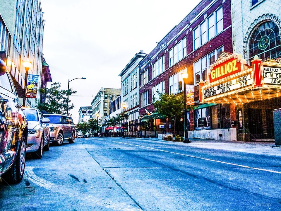 Route 66 downtown Springfield Missouri. . Cruising Route 66 in an attempt to time travel. 