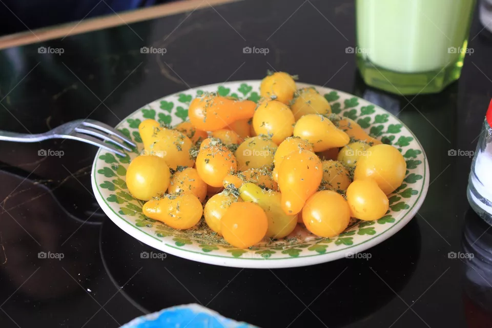 Tomatos