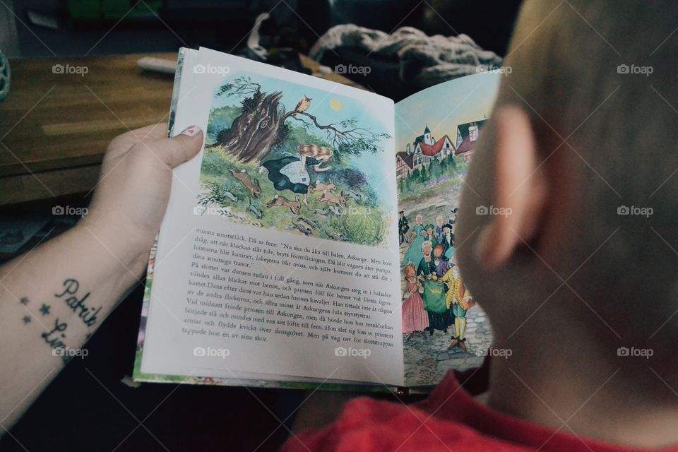 Reading storybook