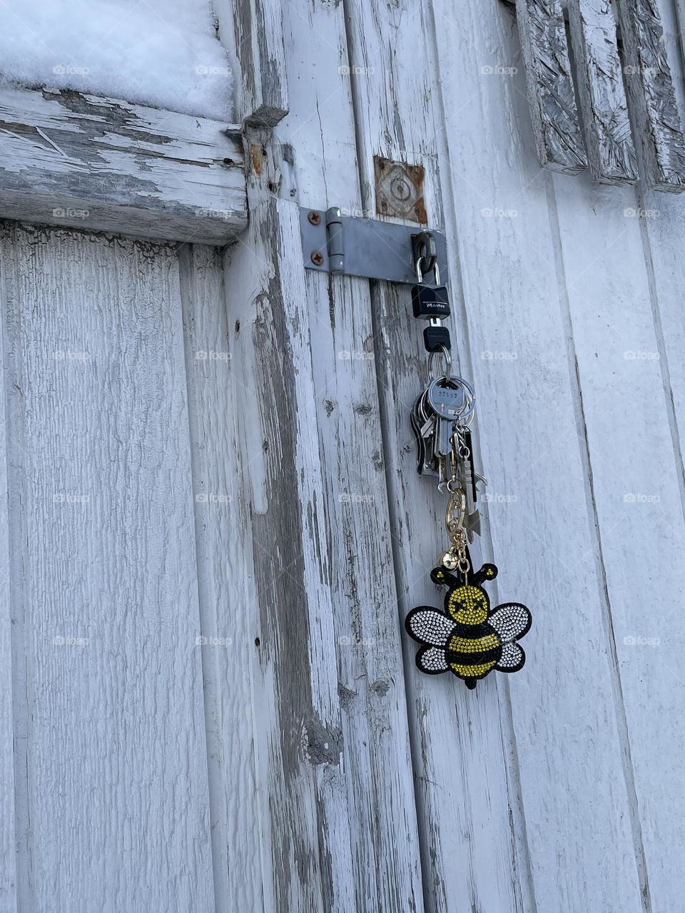 Popfizzy bling bee keychain 