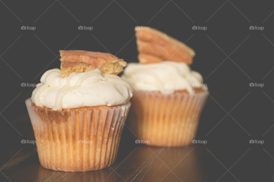 honeybun cupcakes