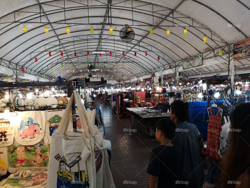 Chiang Mai night bazaar, shopping market