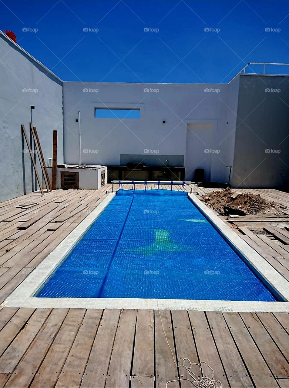 Blue Sky vs Blue Swimming Pool