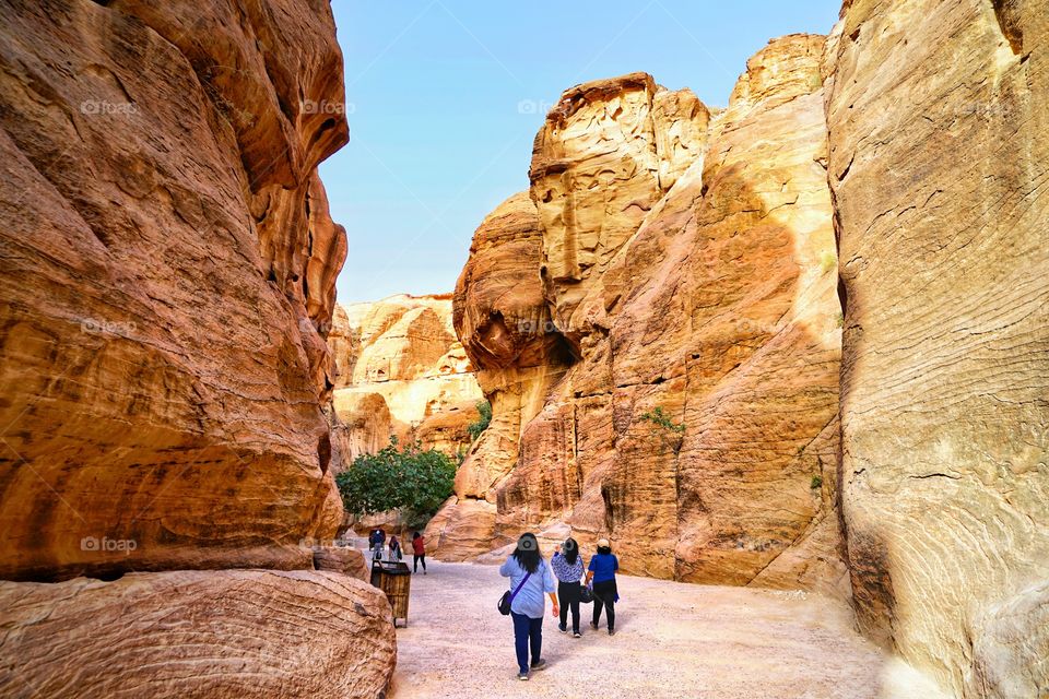 walking in the alley of Petra in Jordan