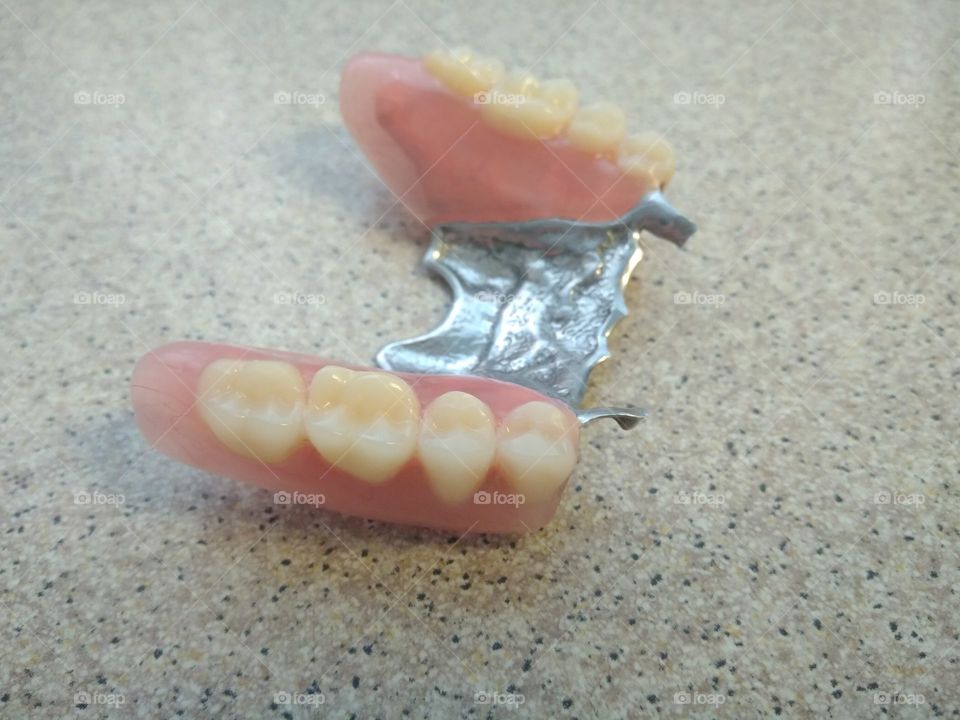 Arc modern dentures