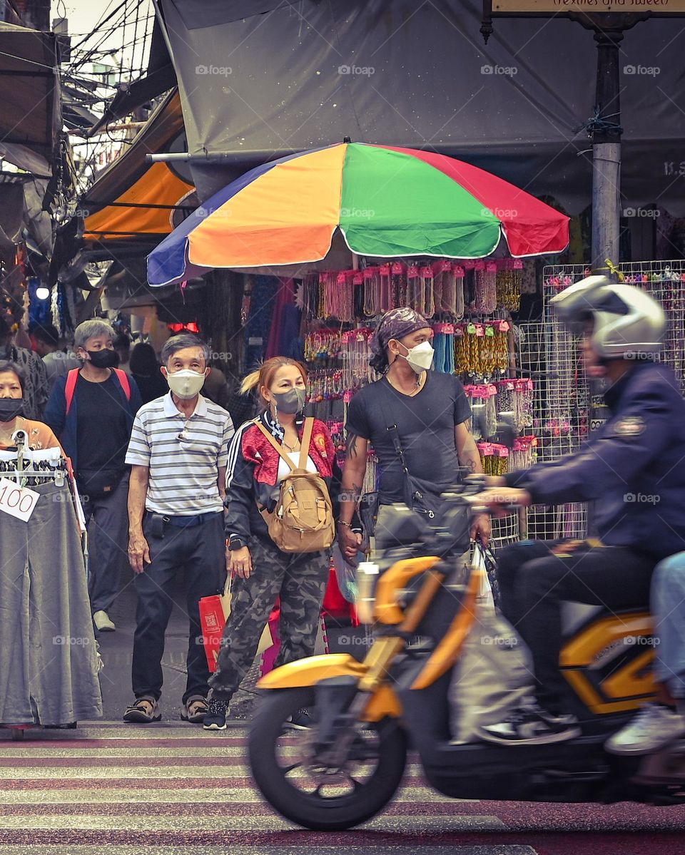 Tailandeses en el barrio chino