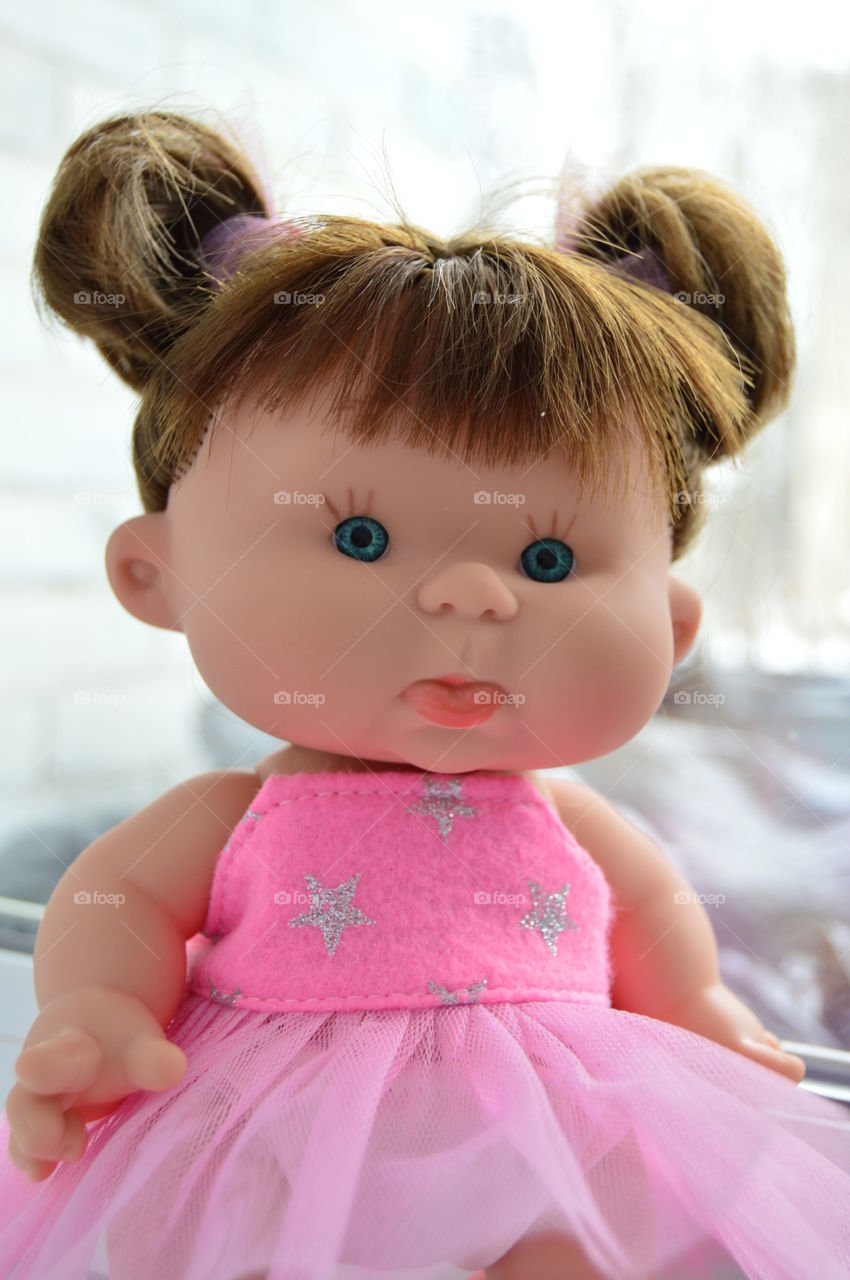 Who did not play with dolls - he did not see happiness. Where does a girl start?
From my mother and from my old grandmother,
With a good song and a fairy tale,
With a small motanka doll.