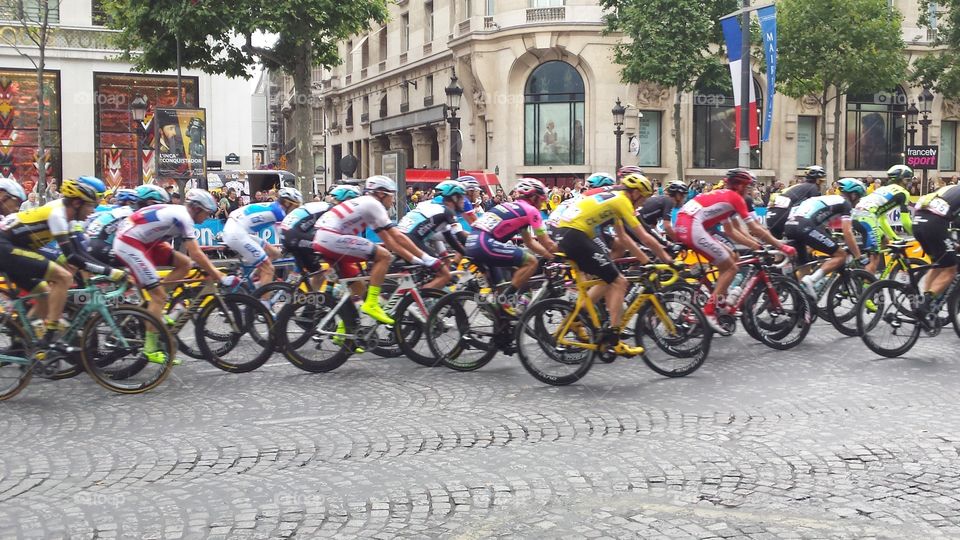 la tour de France in paris. tour de france in paris