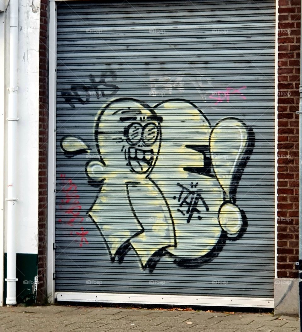 Fun & Beautiful graffiti drawing.