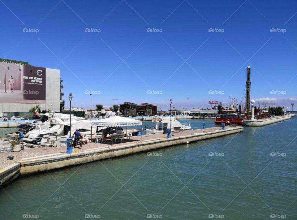 Riccione port