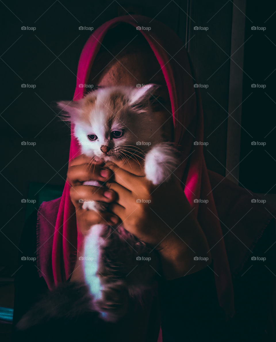 My friend's cat name is 'bocil' 😂