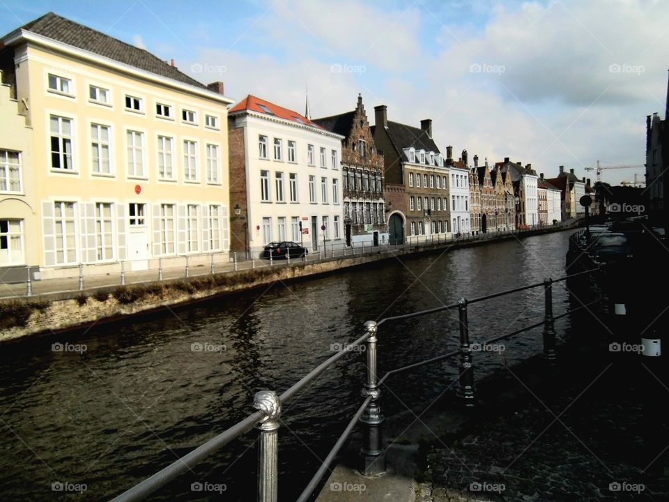 Canal Brujas Bélgica