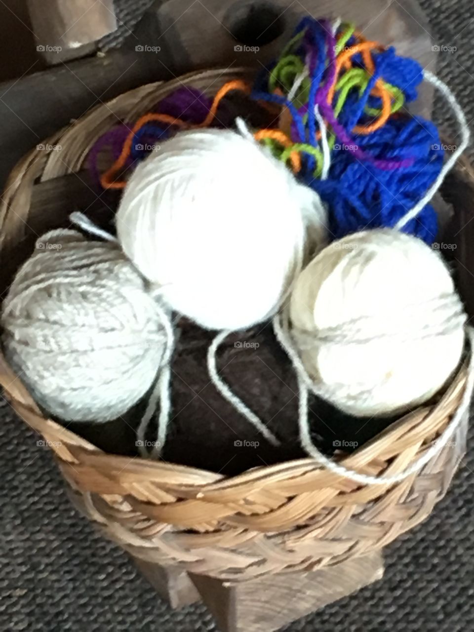 Knitting wool 
