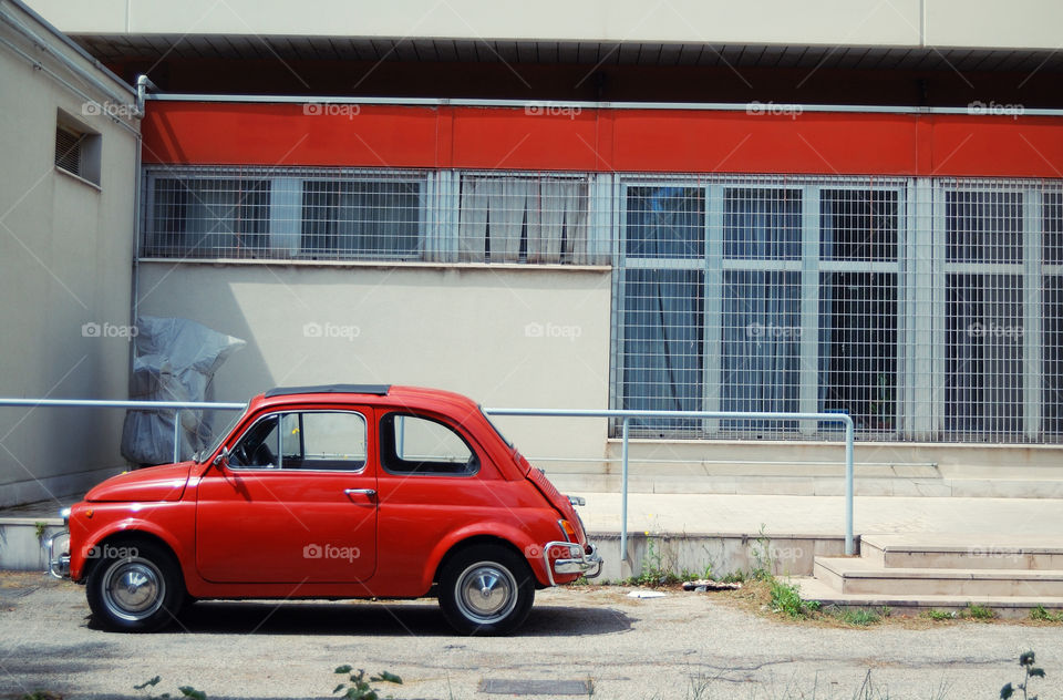 red car