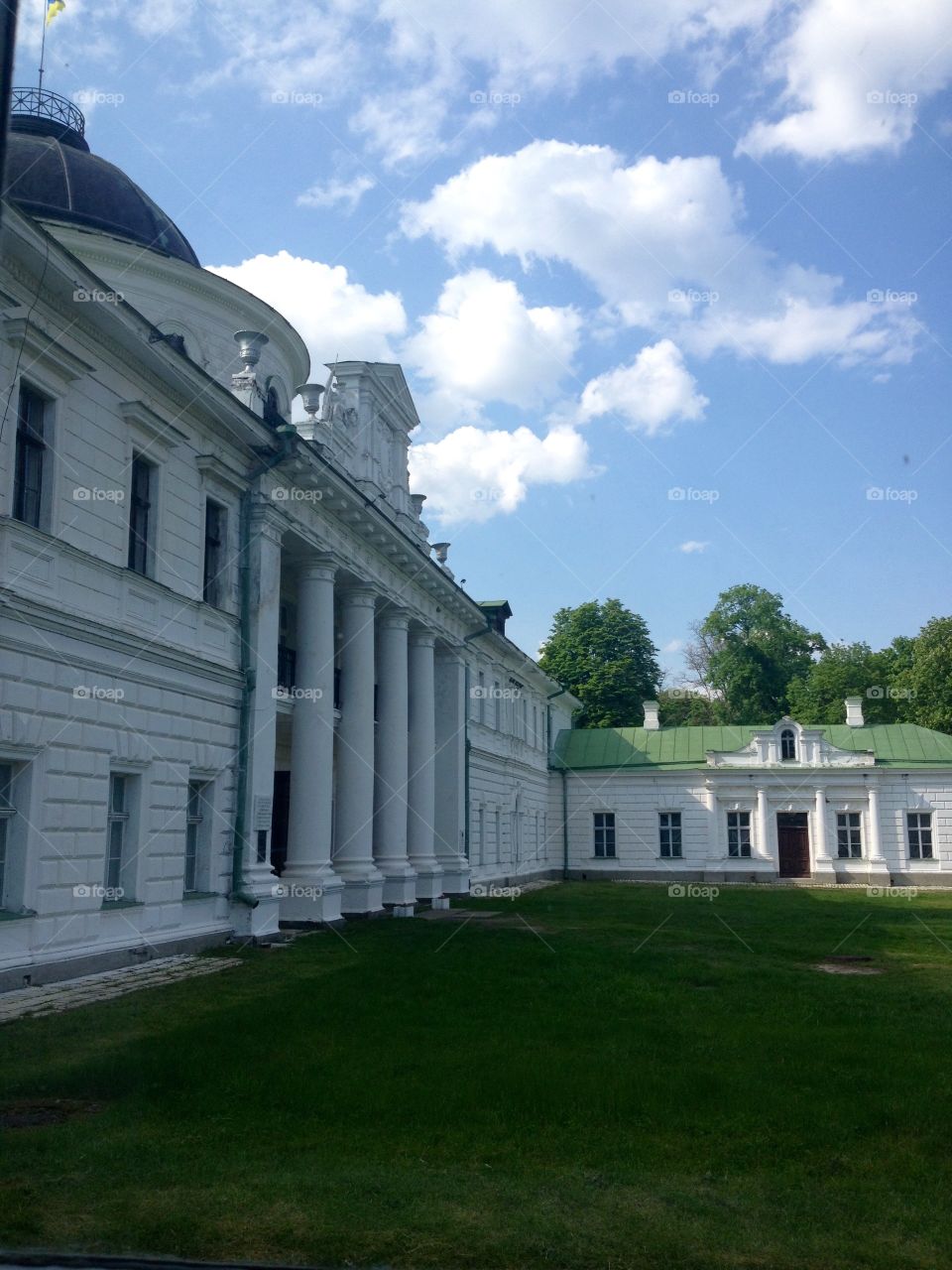 Kachanivka Palace