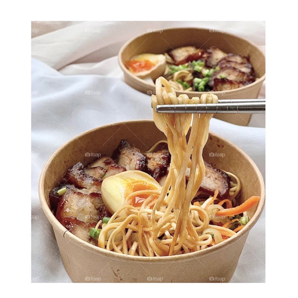 Scallion oil noodles with honey glazed char siew pork , ajitsuke egg and pickled vegetables 