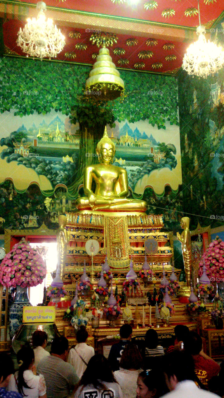 Visaka Budha. The favourite temple is Raiking
