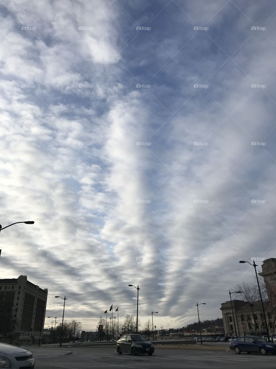 Cloud lines lead the way