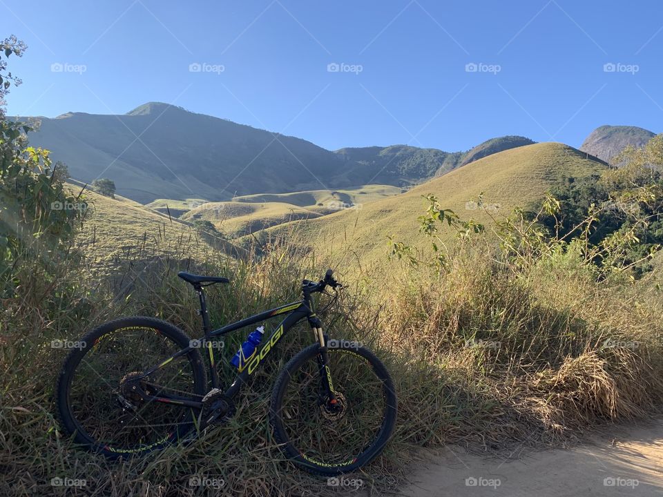 Exercício nas montanhas 