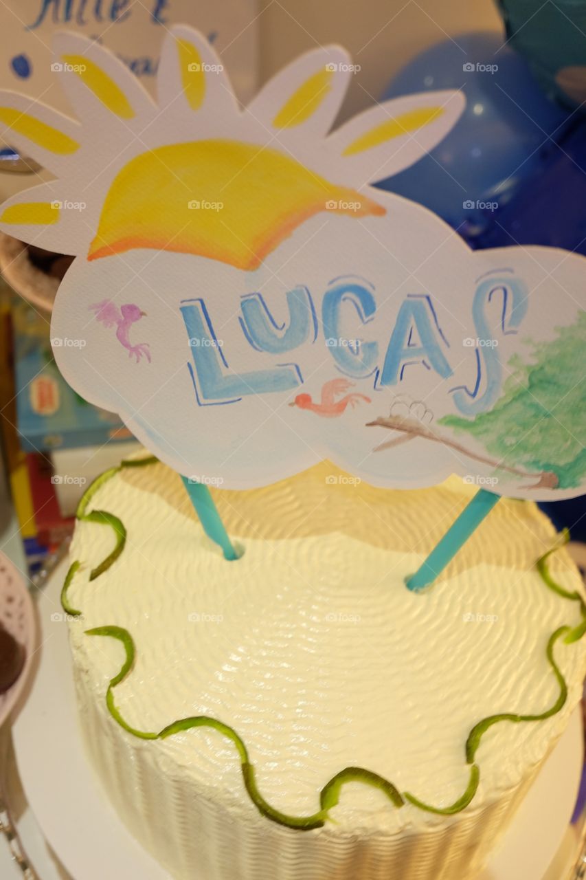 Lucas cake
