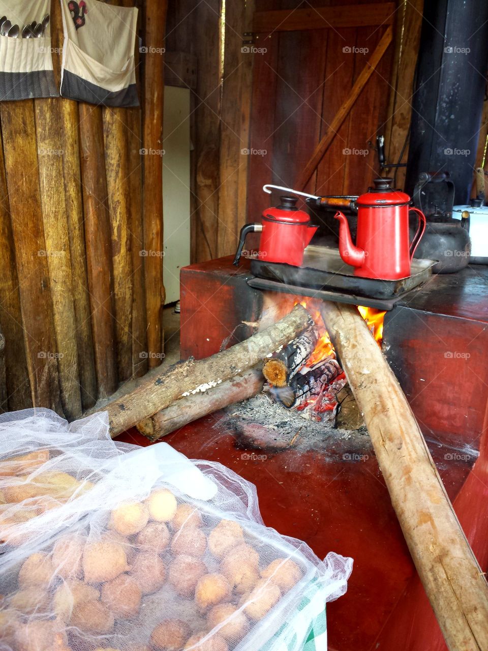 cafe no fogão a lenha
