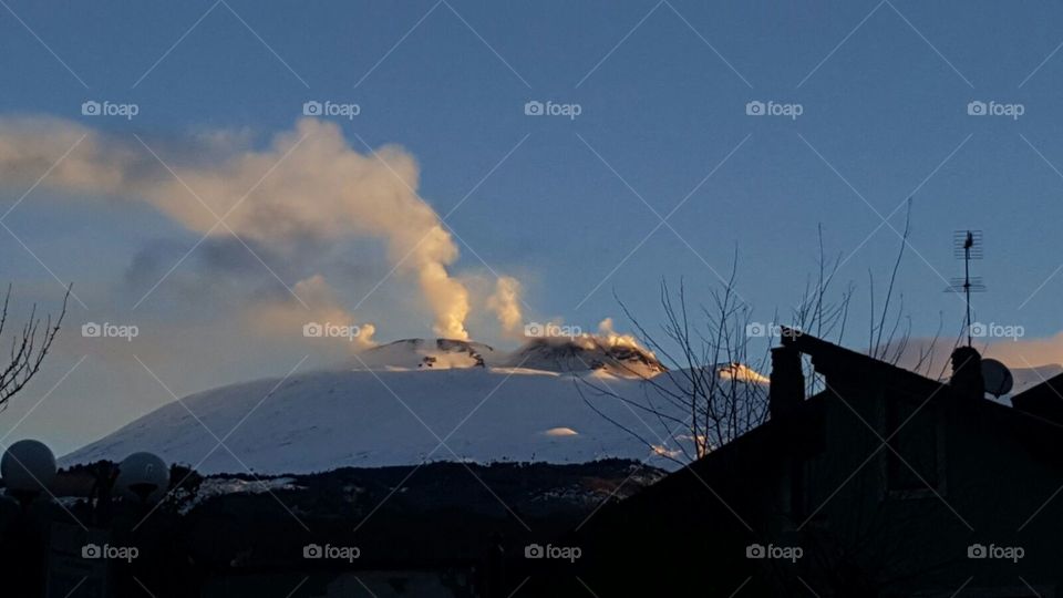 Etna vulcano attivo