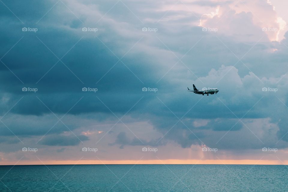 Sky, Water, Airplane, Travel, Sea