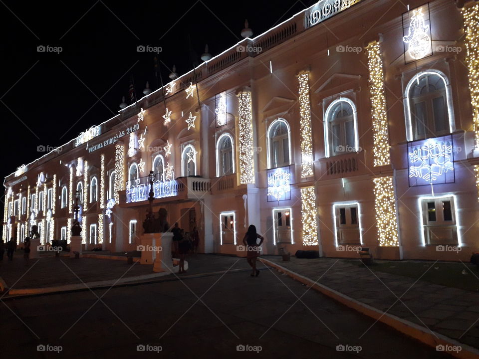 És poesia destilada.
