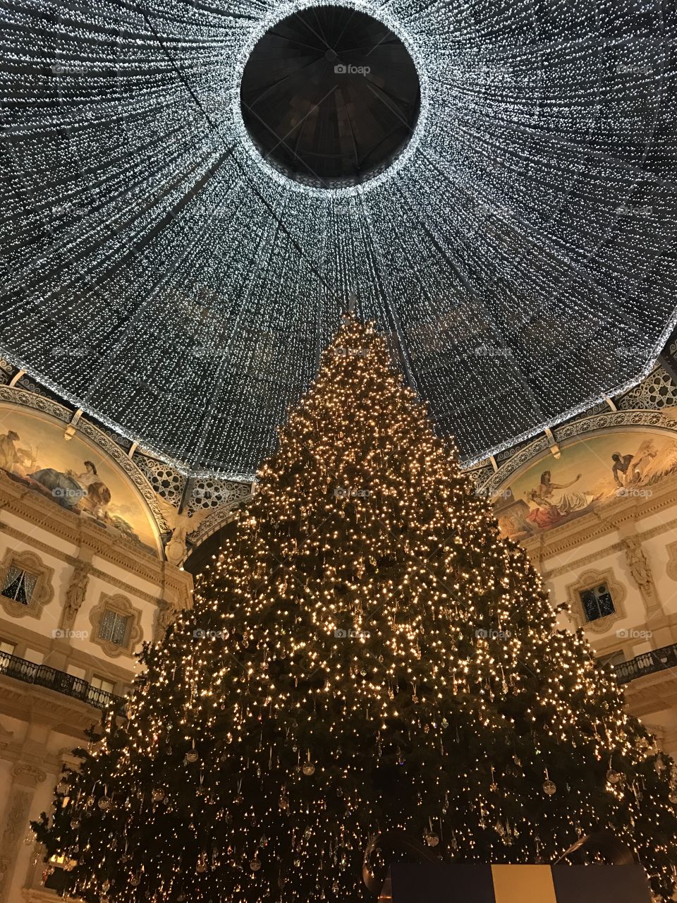 Christmas shopping is best done in duomo Milan 🎄