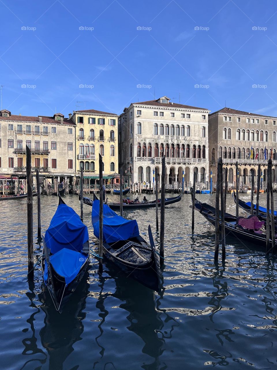 city ​​on the water