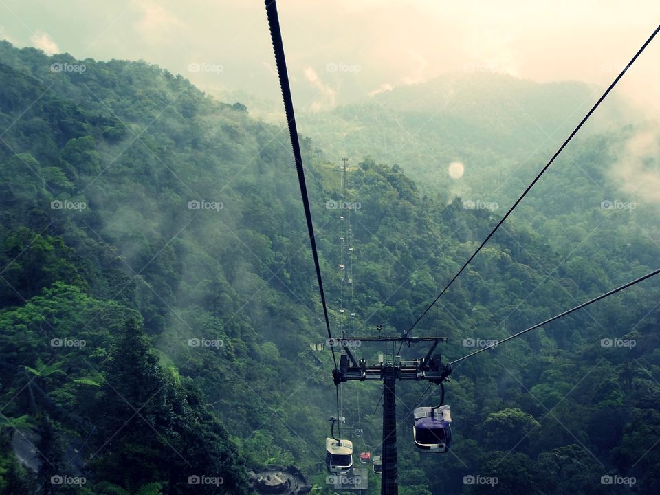 When i travel to gentting highland by cable car 