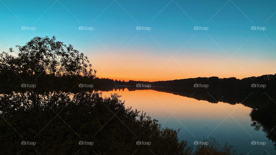 Sunset on lake