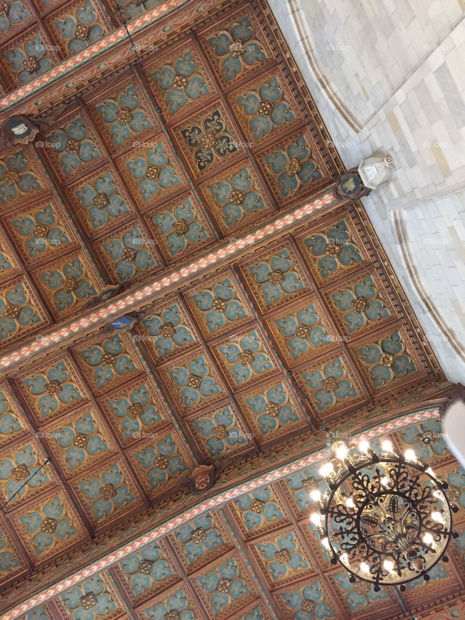 Ceiling of Cook Legal Research Library @ University of Michigan Law School